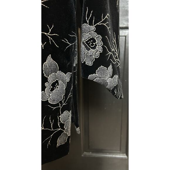 JBS LTD women’s Velvet Black Jacket Size XL Long Sleeve winter Holiday party - Picture 5 of 10